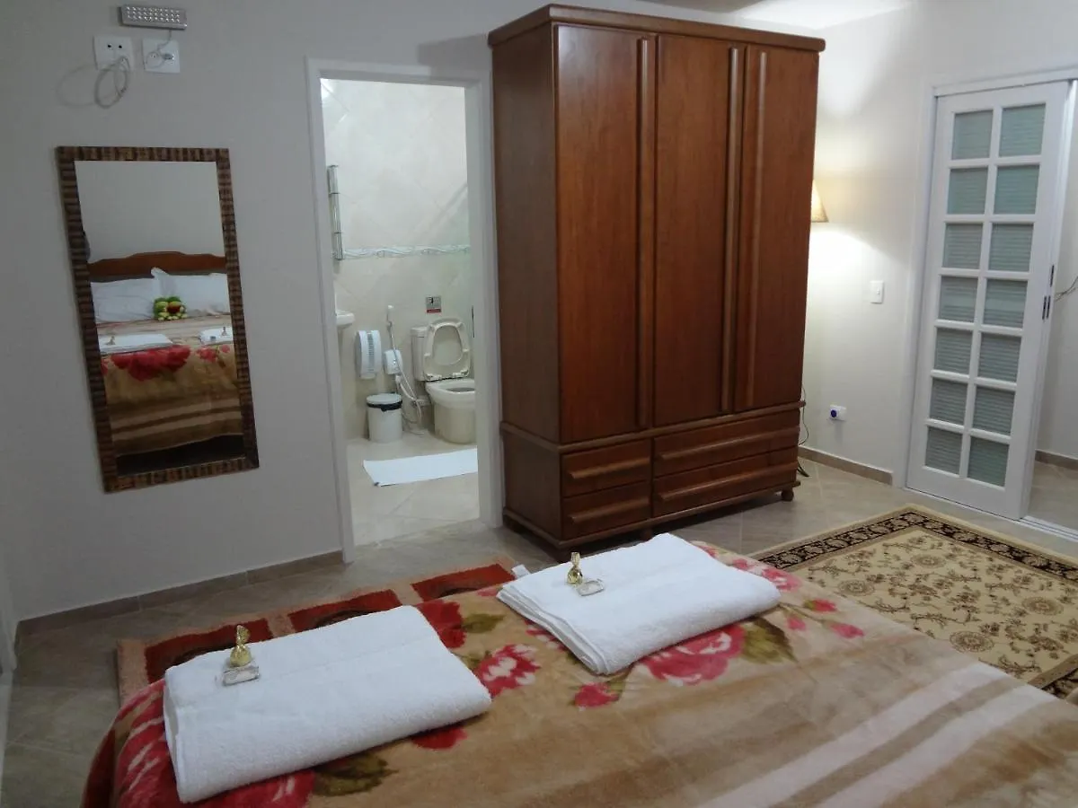 Suites Tia Stella Campos do Jordão